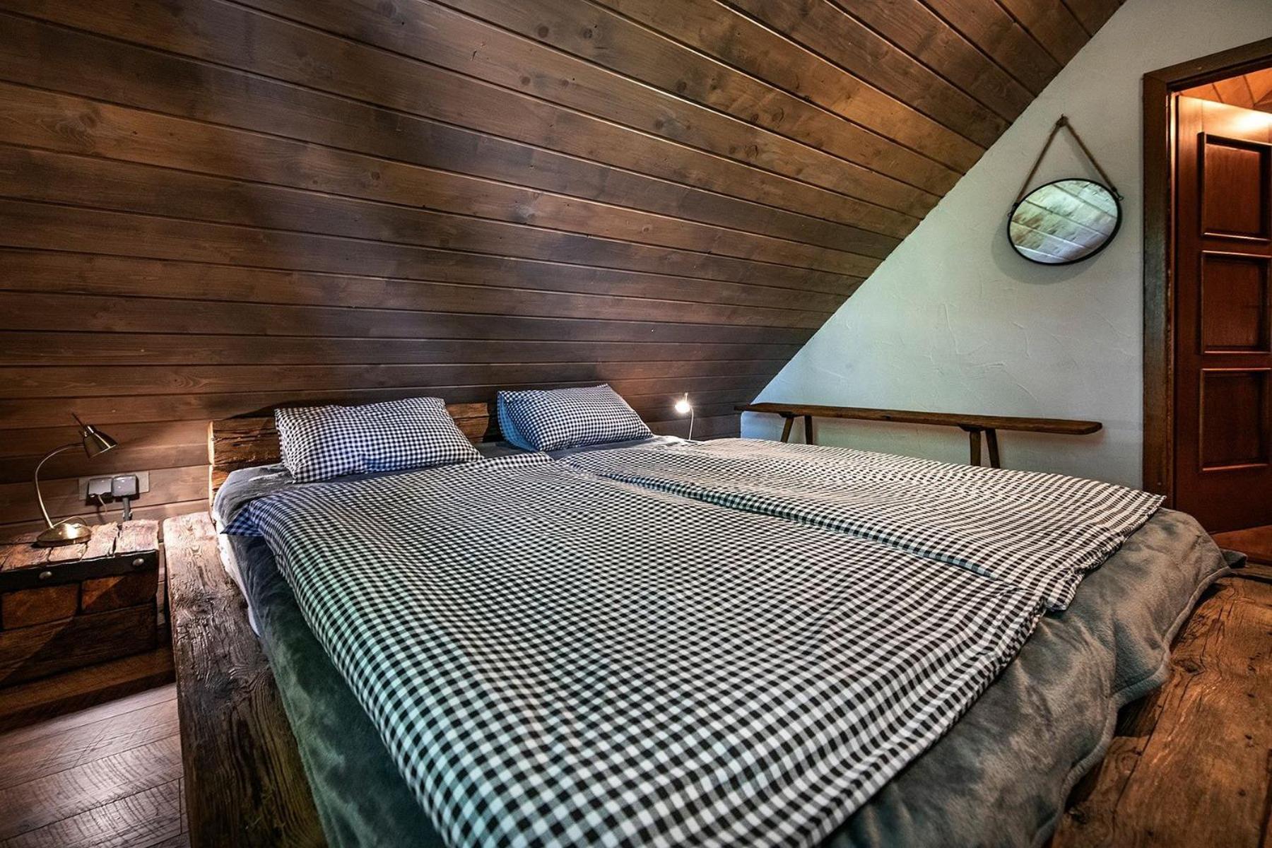 Villa Drevenica Na Kraji Sveta à Osturna Extérieur photo